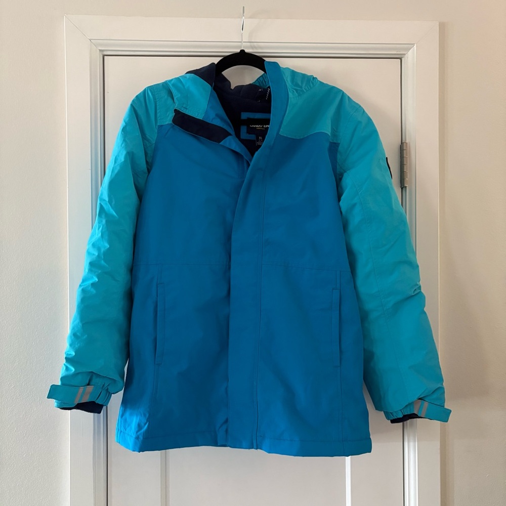 Lands’ End •‎ Bright Blue Squall Lined Coat